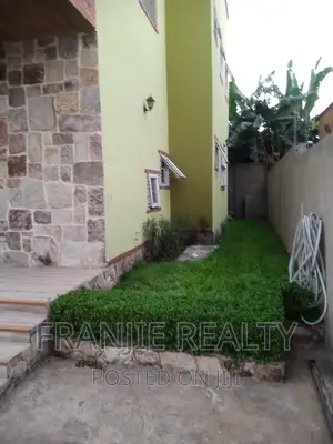 4bdrm House in Franjie Realty, West Hills Mall Area for sale