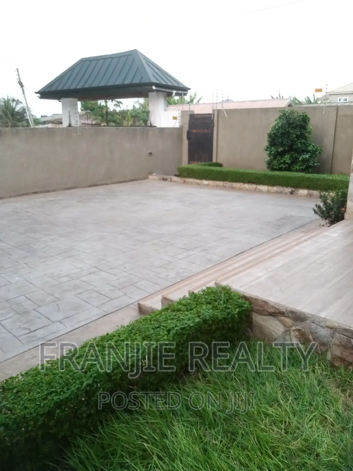 4bdrm House in Franjie Realty, West Hills Mall Area for sale