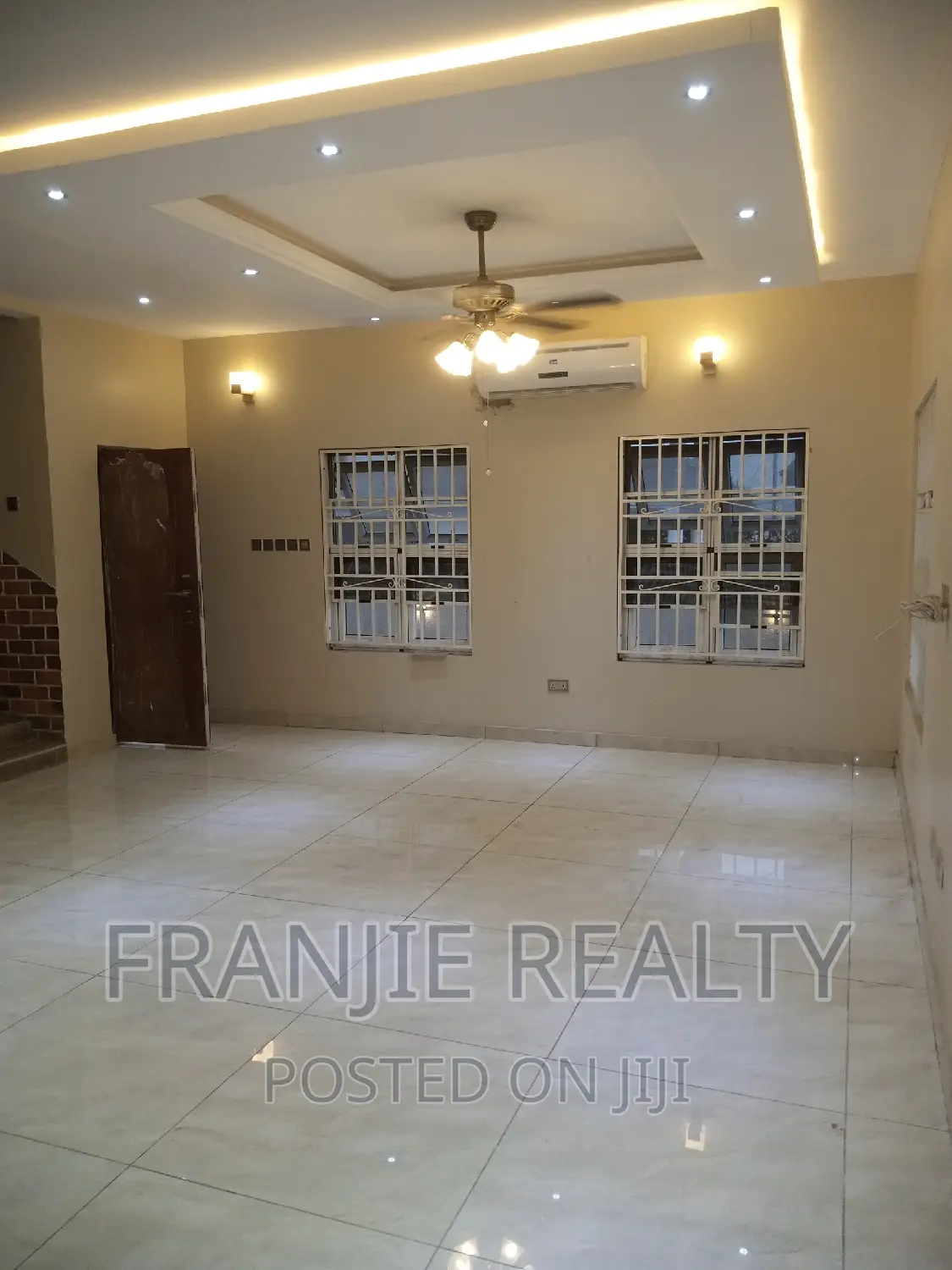 4bdrm House in Franjie Realty, West Hills Mall Area for sale