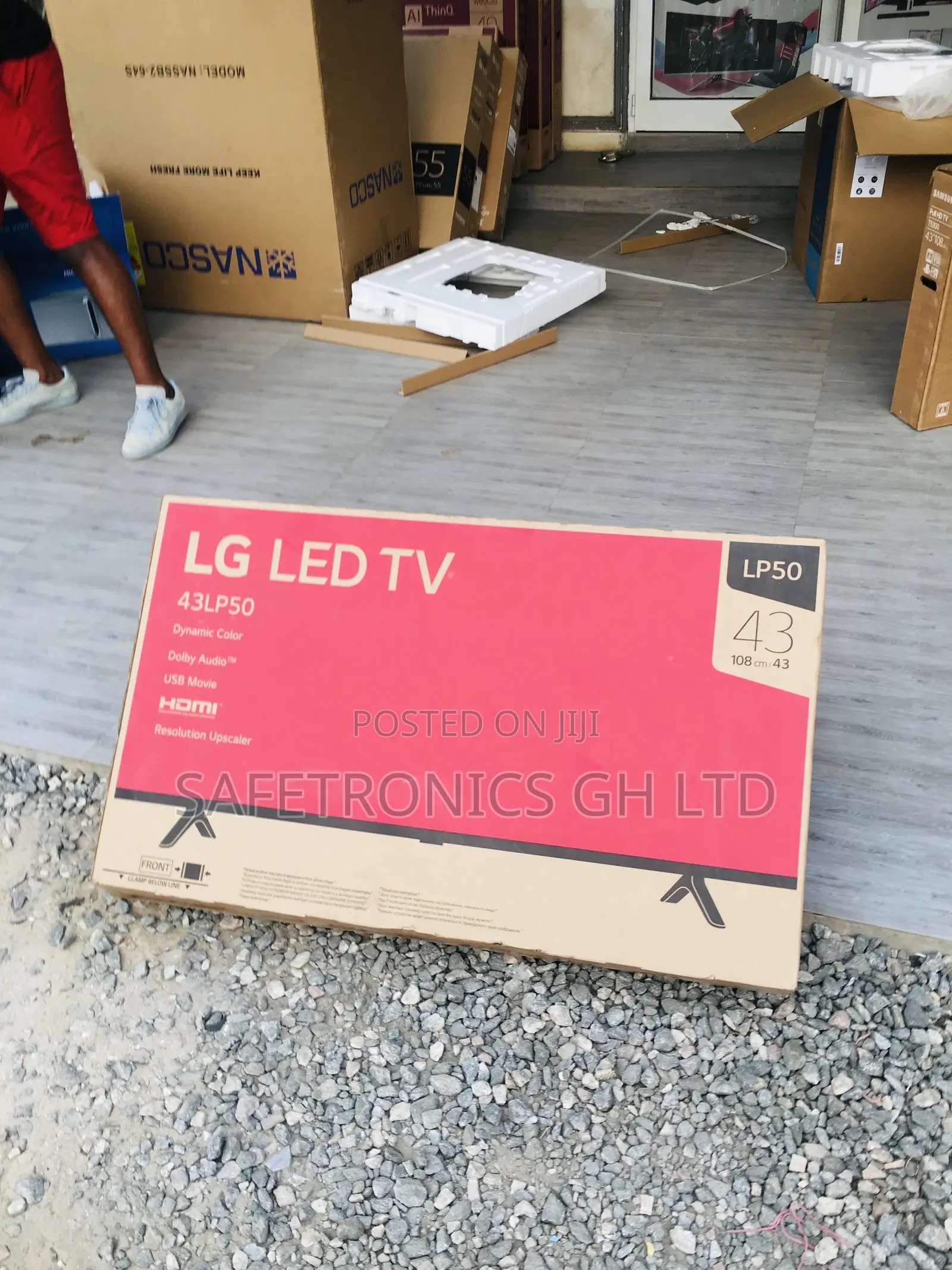 LP50 Electric Black Glossy LED UHD 43 Inches LG Smart Tv