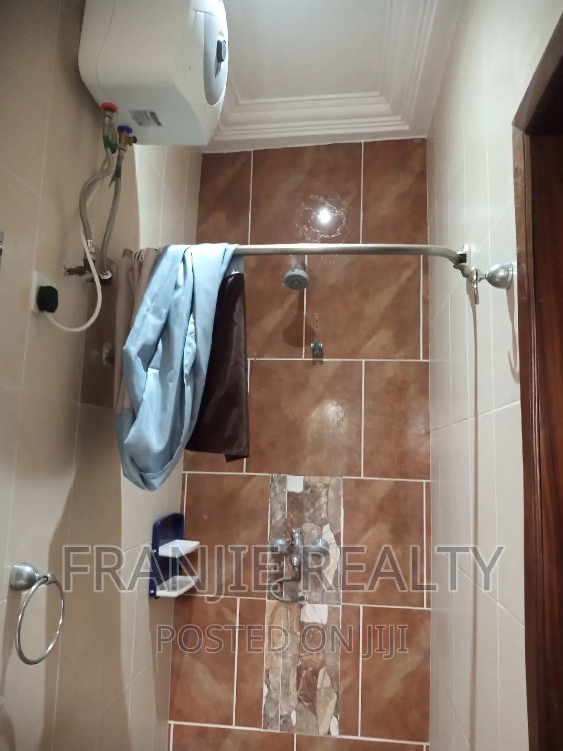 Furnished 2bdrm Apartment in Airport Residential Area for rent