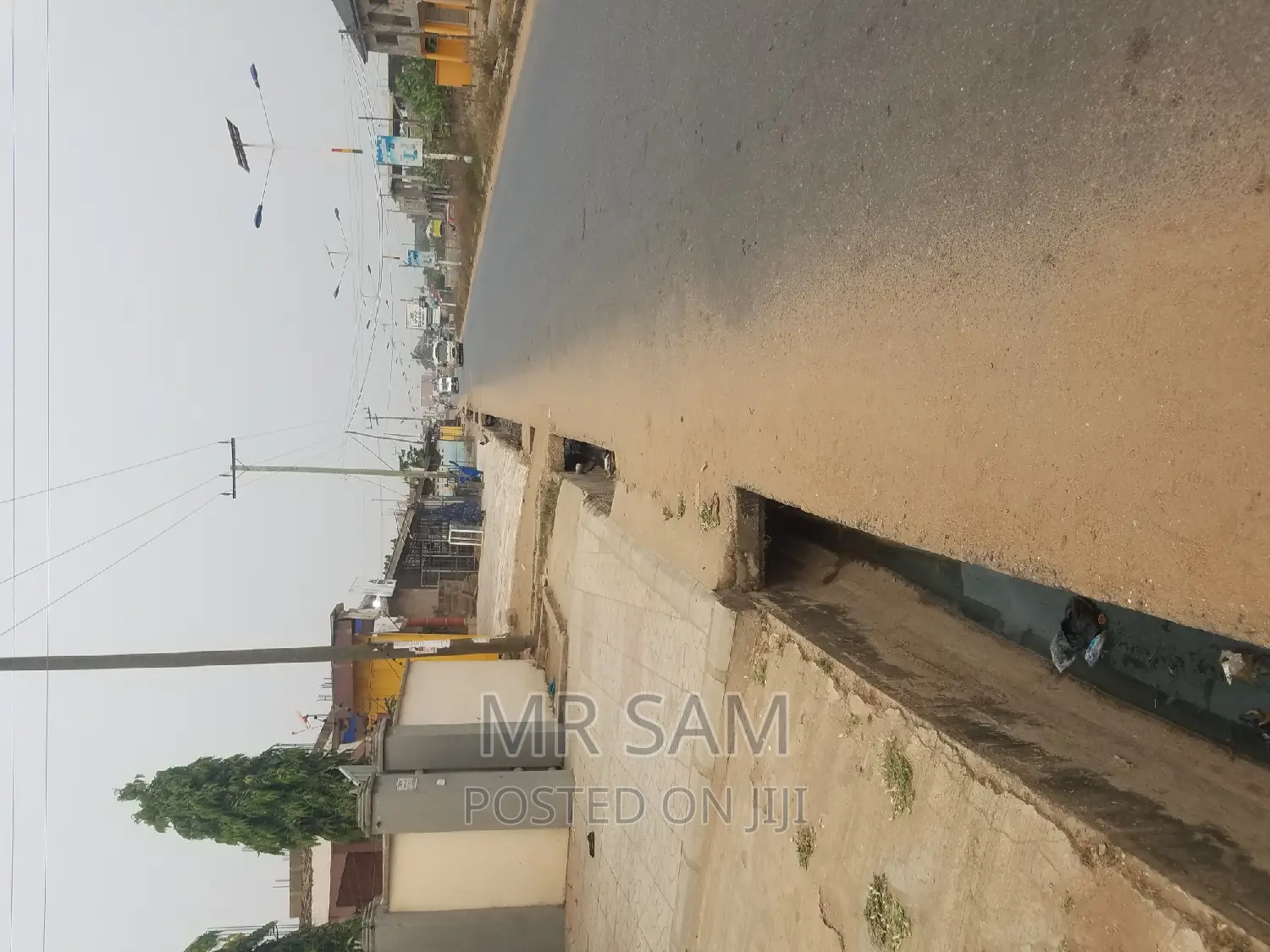 4shops for Sale at Kakraba KFC