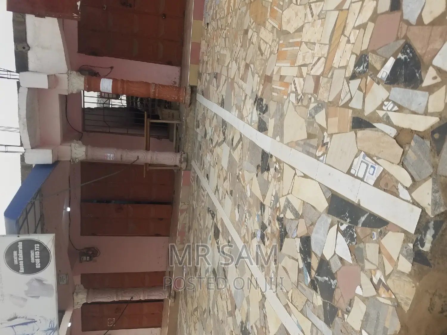 4shops for Sale at Kakraba KFC
