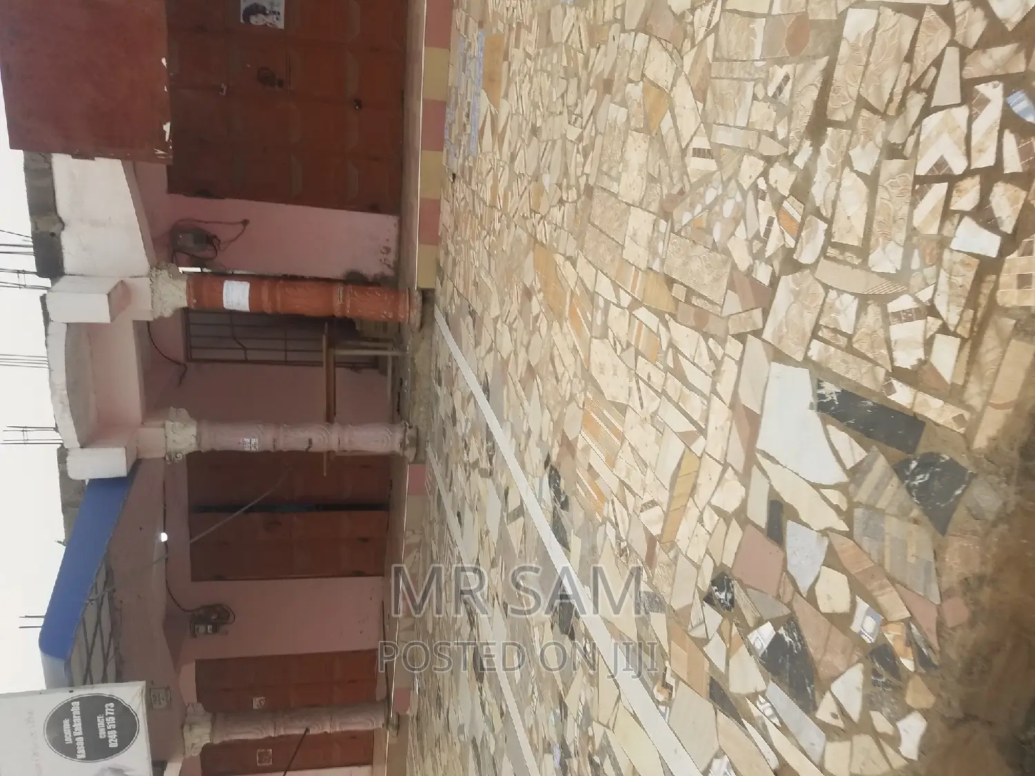 4shops for Sale at Kakraba KFC