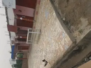 4shops for Sale at Kakraba KFC