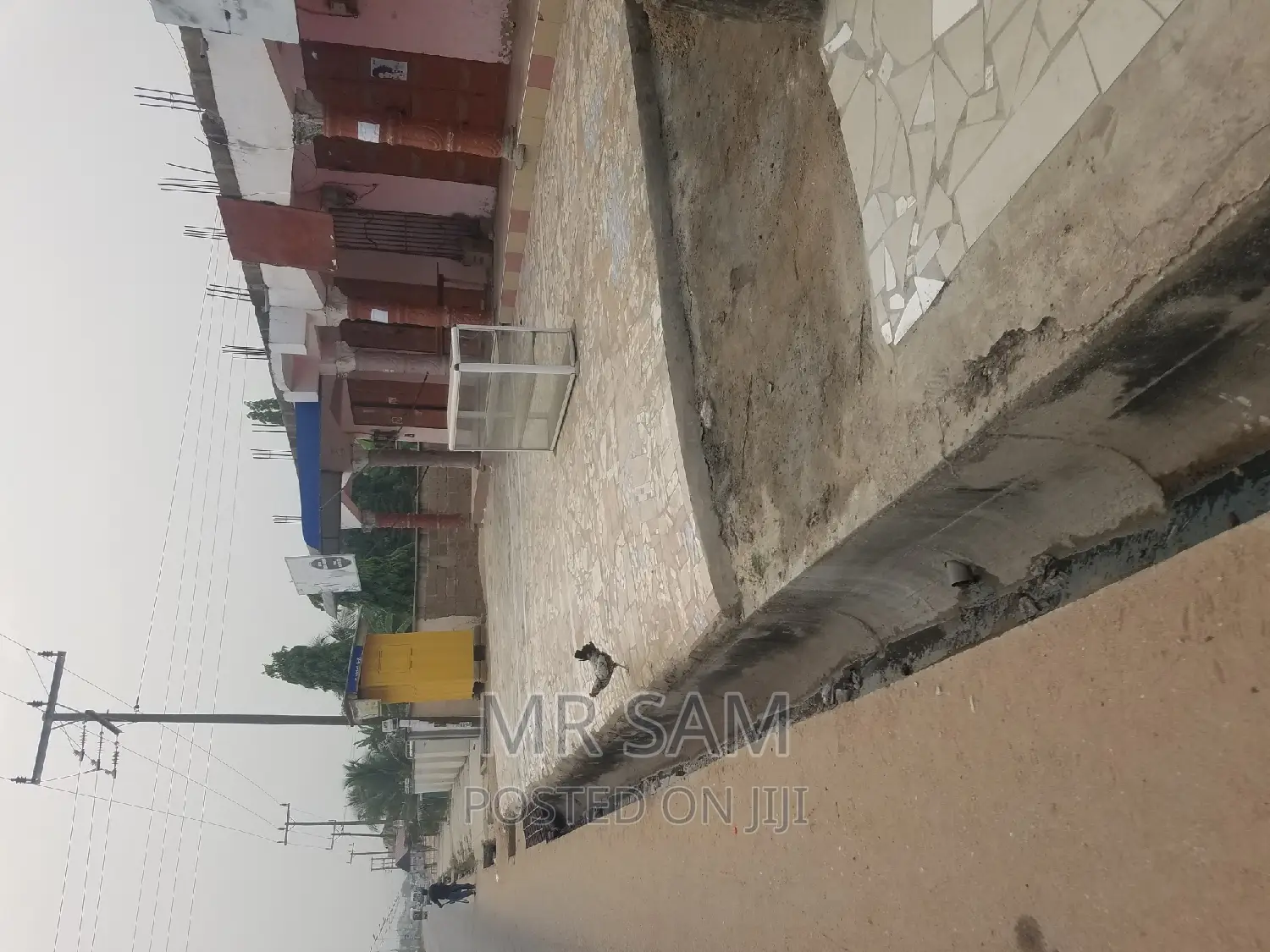 4shops for Sale at Kakraba KFC