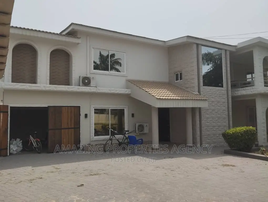 4bdrm House in Labone for rent