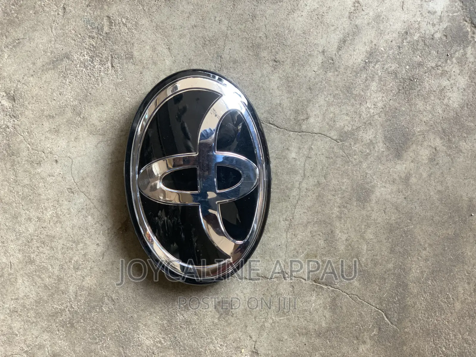 Vehicle Crown