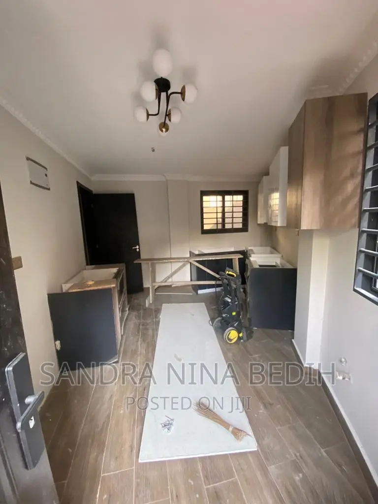 3bdrm House in Ogbojo, East Legon for rent