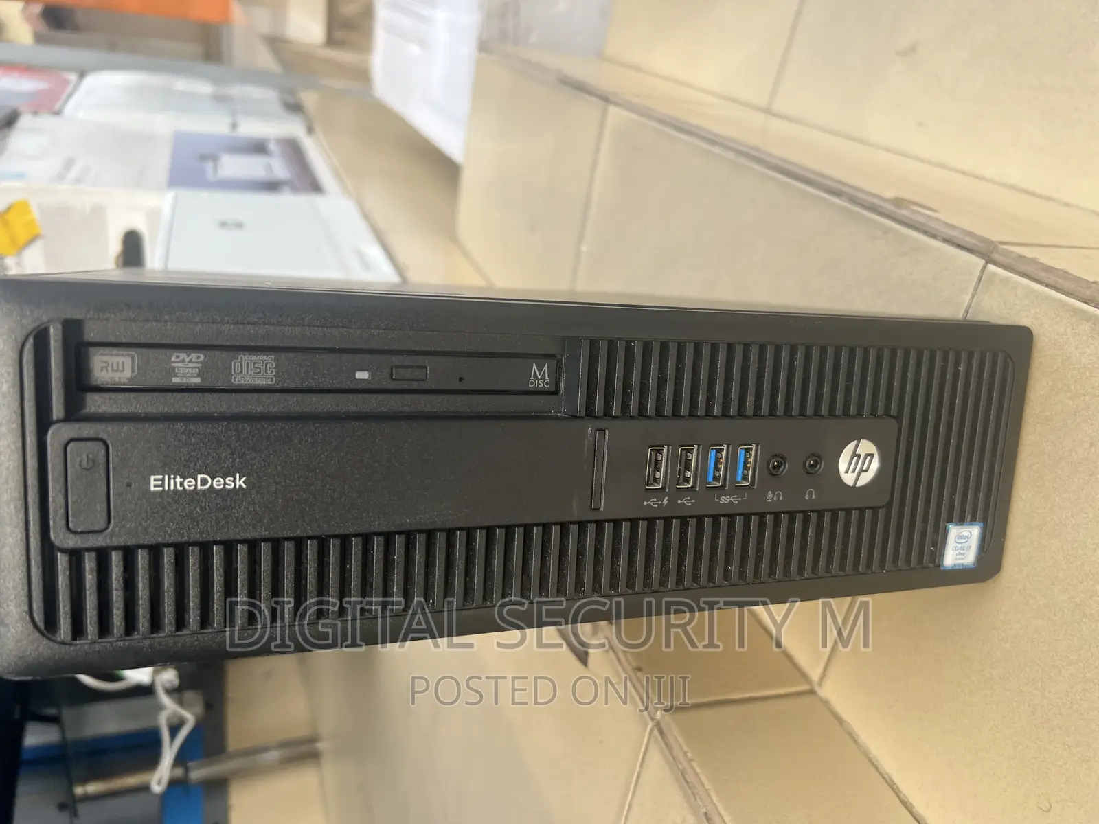 Desktop Computer HP EliteDesk 800 G3 8GB Intel Core I7 SSD 256GB