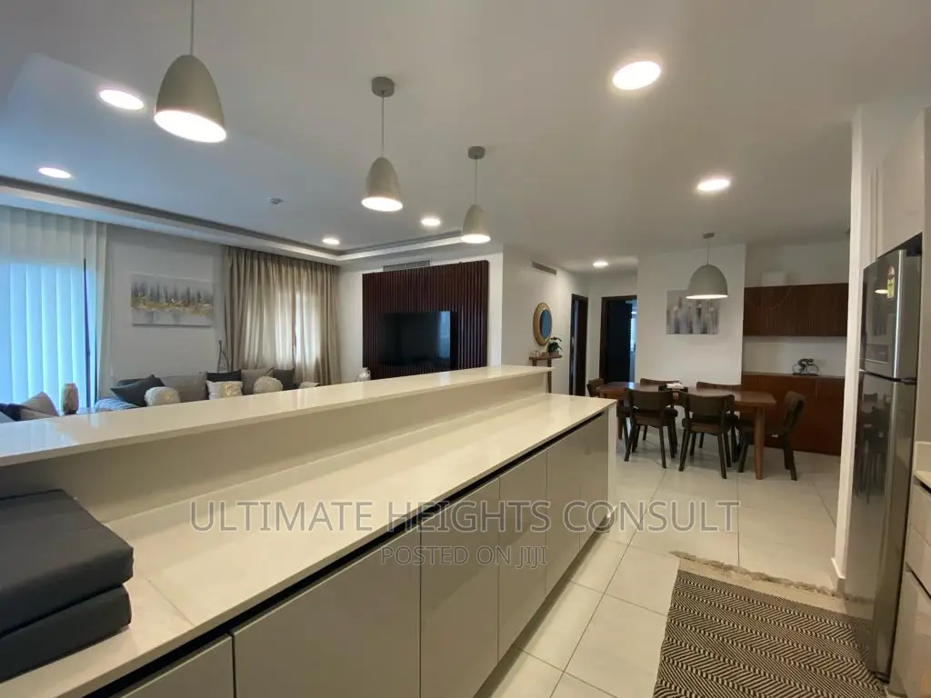 Furnished 2bdrm Apartment in North Ridge for rent