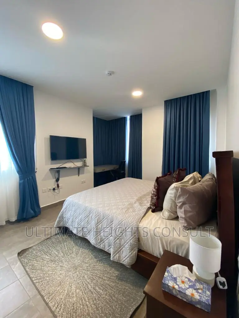 Furnished 2bdrm Apartment in North Ridge for rent