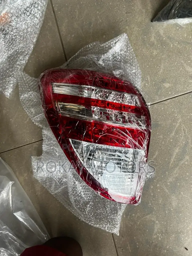 Rav 4 2008,2009,2010,2011,2012 Taillights Pair