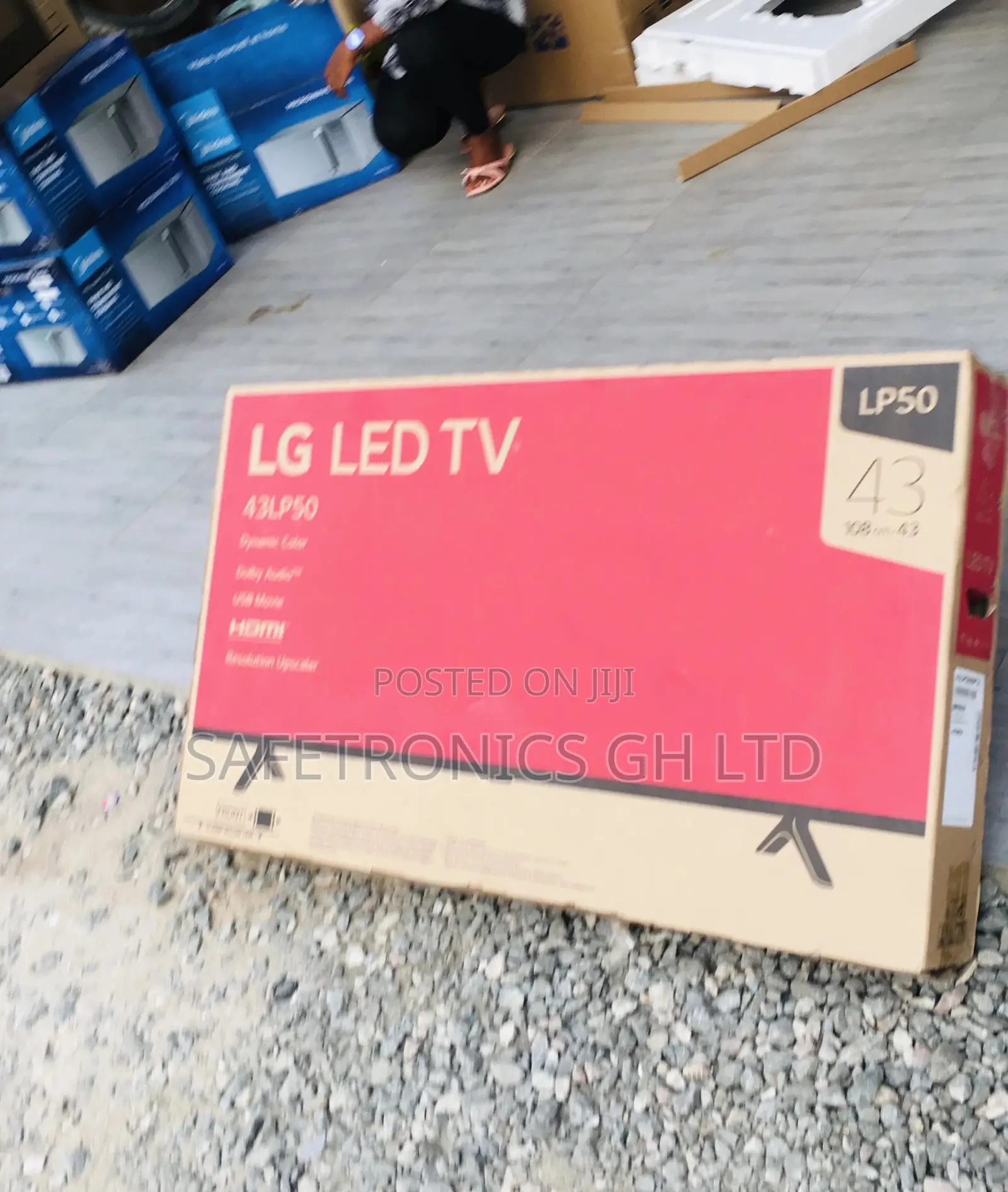 Smart Black Electric Glossy 43 Inches LED LG LP50 UHD Tv