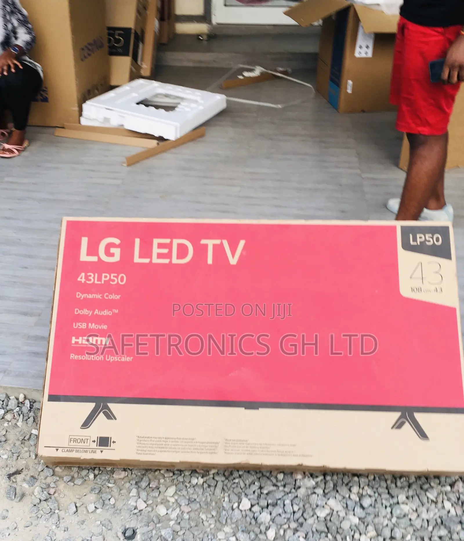 UHD LED Glossy Smart Electric LP50 43 Inches Black LG Tv
