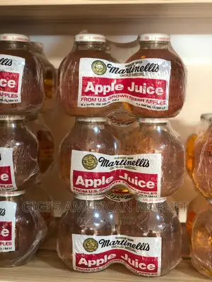 Martinellis Apple Juice Gold Medal