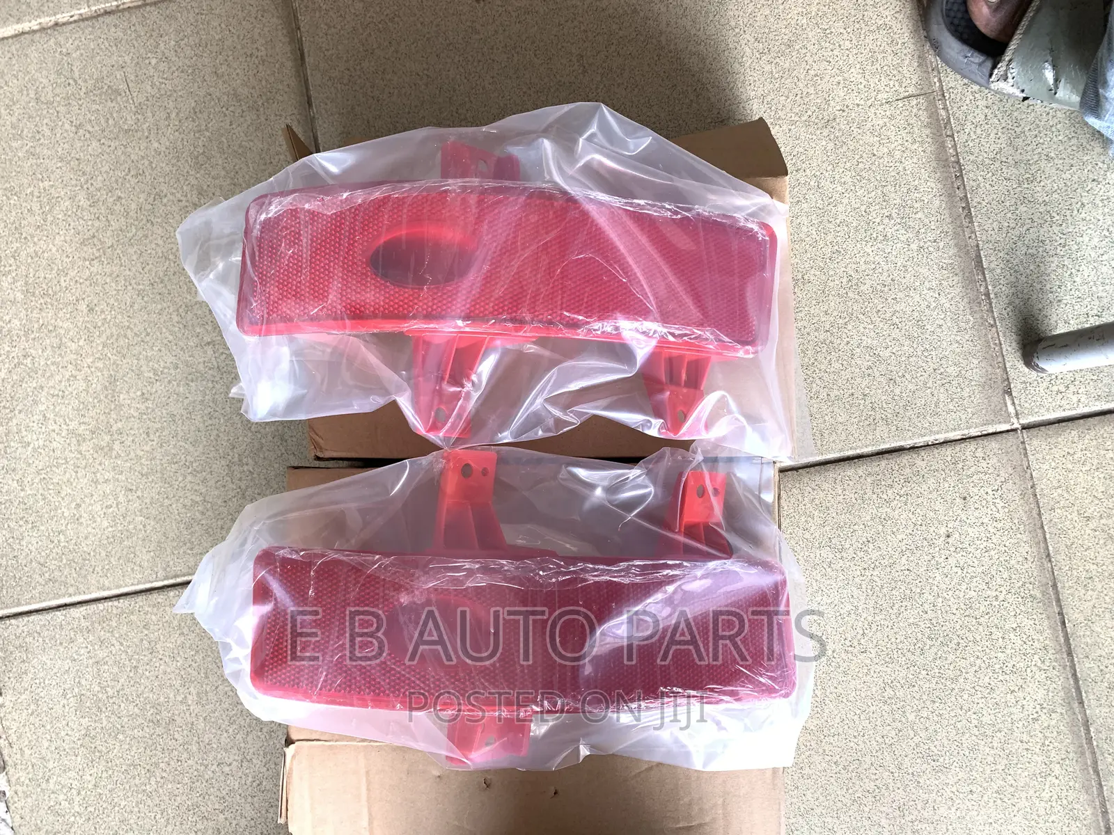 CRV 2020 Back Bumper Reflector Normal