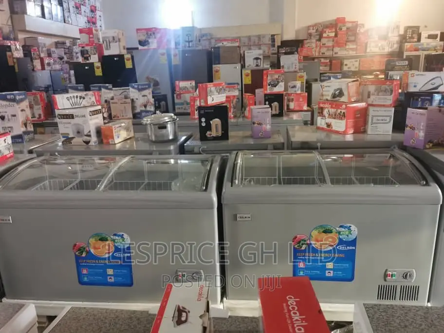 Triple Freezing Delron 258L Showcase Freezer