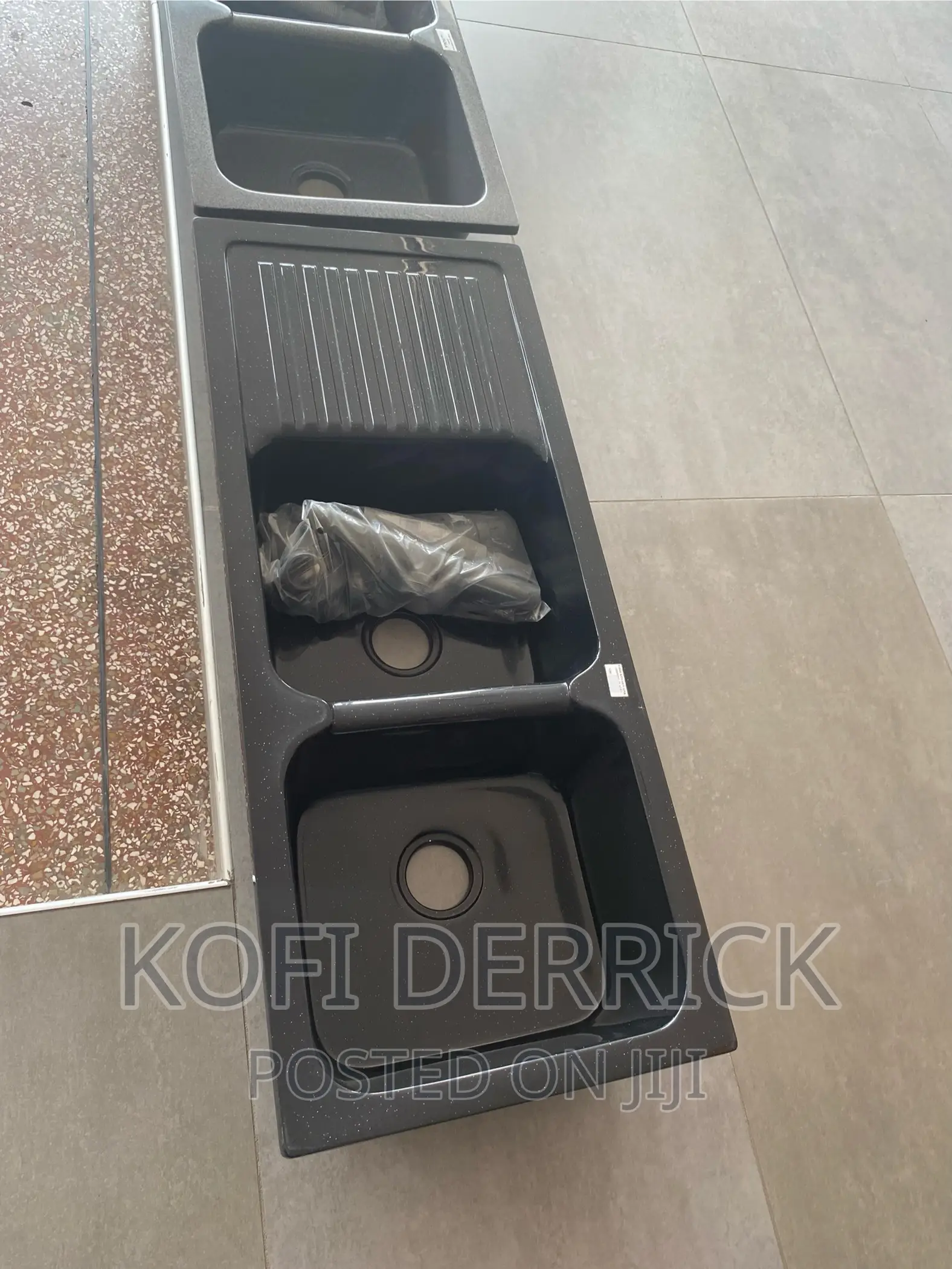 Kitchen Fiber Sink - Black (120x50cm)