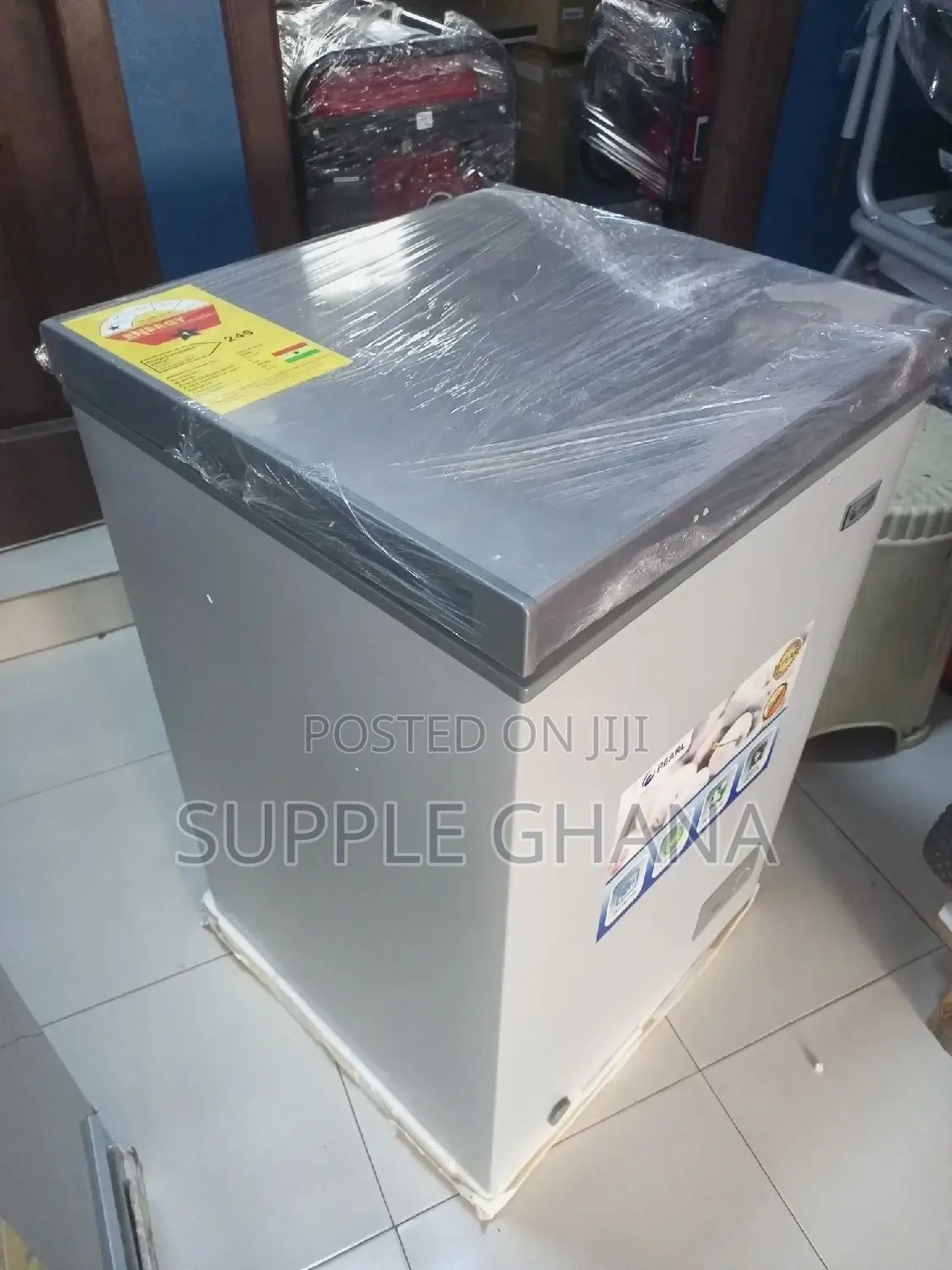 Pear Stylish Chest Freezer 100liters