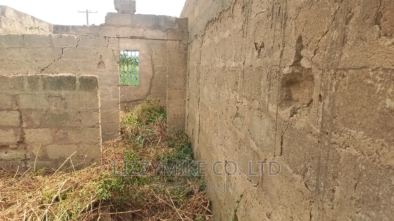 Papase No. 1 Kwaw Bonze, Awutu Senya East Municipal for Sale