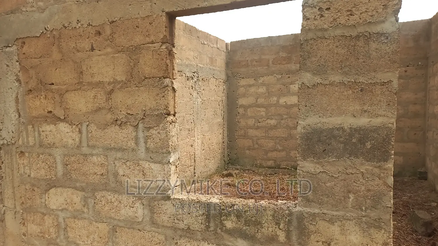 Papase No. 1 Kwaw Bonze, Awutu Senya East Municipal for Sale