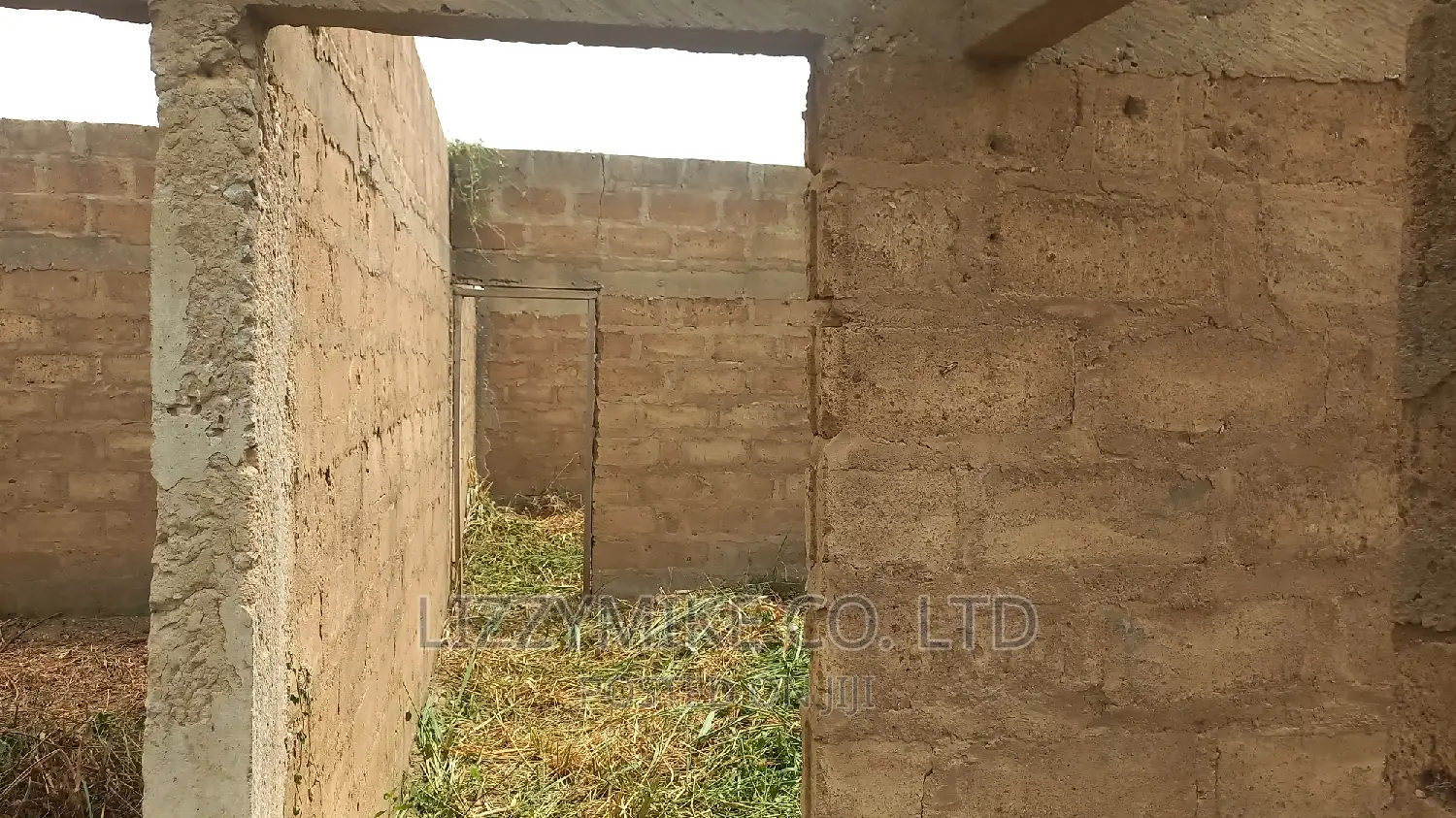 Papase No. 1 Kwaw Bonze, Awutu Senya East Municipal for Sale
