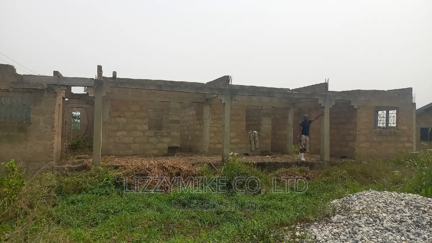 Papase No. 1 Kwaw Bonze, Awutu Senya East Municipal for Sale