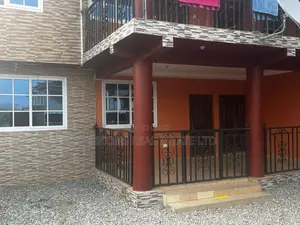 3bdrm Duplex in De-Icons Real Estate, Awutu Senya East Municipal