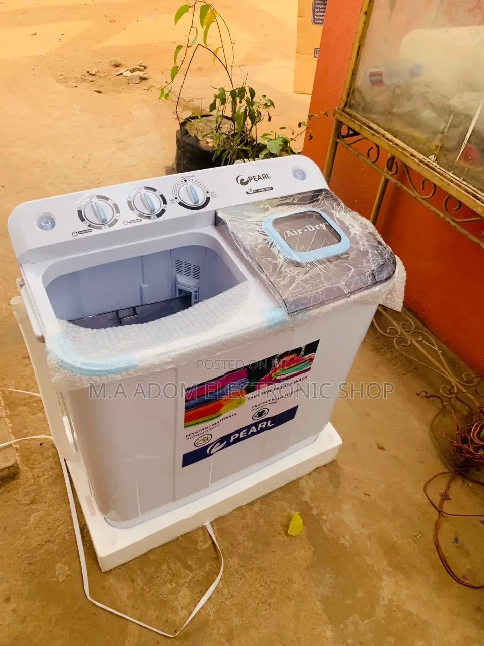 Energy Saving Pearl Top Load Electric Washing Machine.