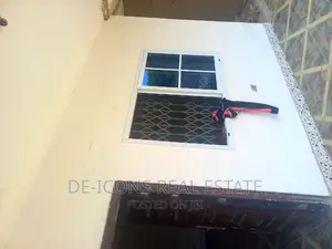 2bdrm Maisonette in De-Icons Real Estate, Awutu Senya East Municipal