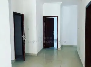 3bdrm House in School Junction, Ashaley Botwe for sale