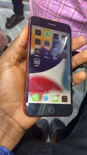 Apple iPhone 7 Plus 128 GB Red