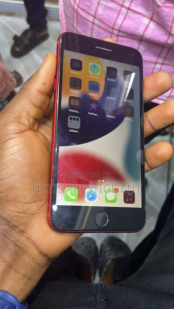 Apple iPhone 7 Plus 128 GB Red