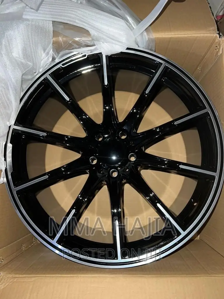 Rim 22 for Benz G-Wagon and Porsche