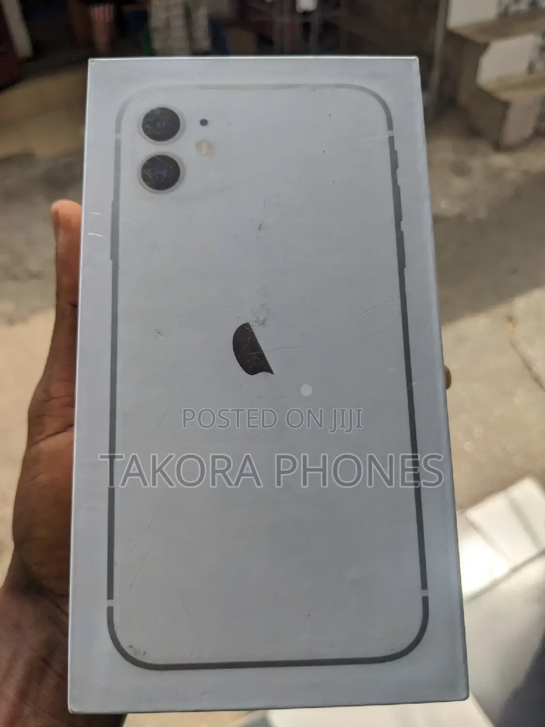 New Apple iPhone 11 128 GB White