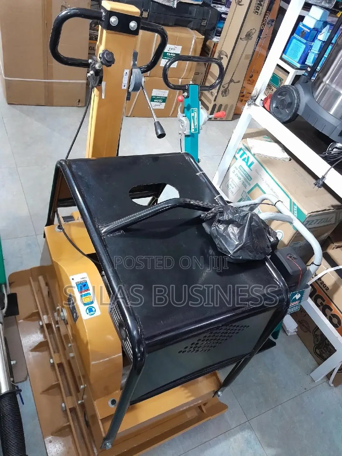 Robin Compactor Plate