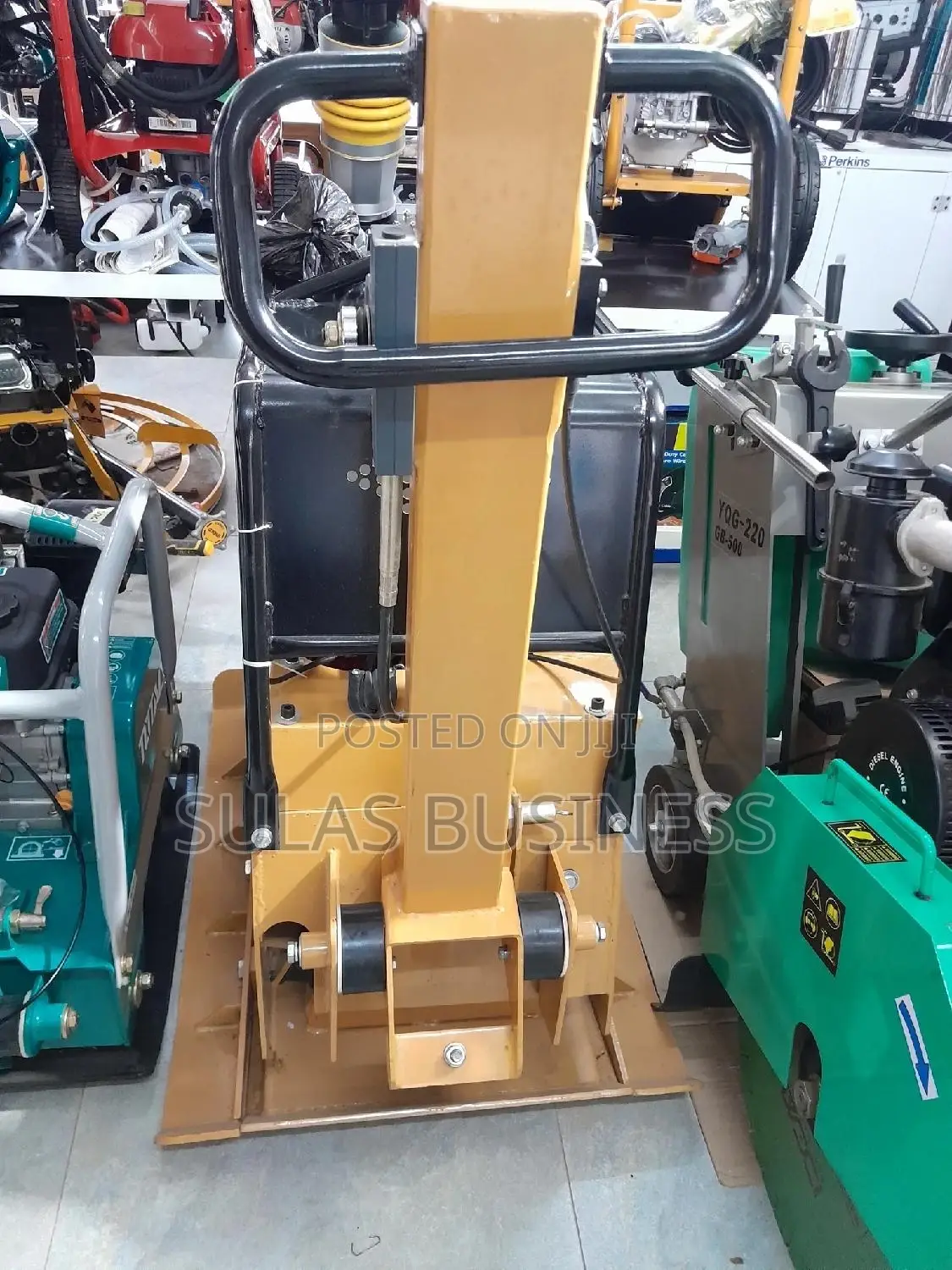 Robin Compactor Plate