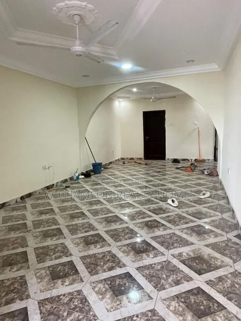 2bdrm Apartment in Community 18 Area, Spintex for rent