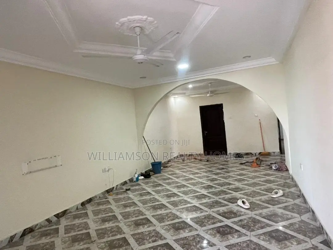 2bdrm Apartment in Community 18 Area, Spintex for rent