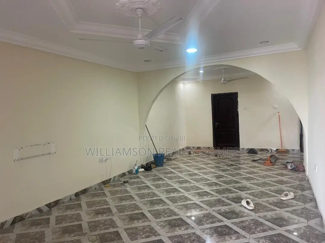 2bdrm Apartment in Community 18 Area, Spintex for rent
