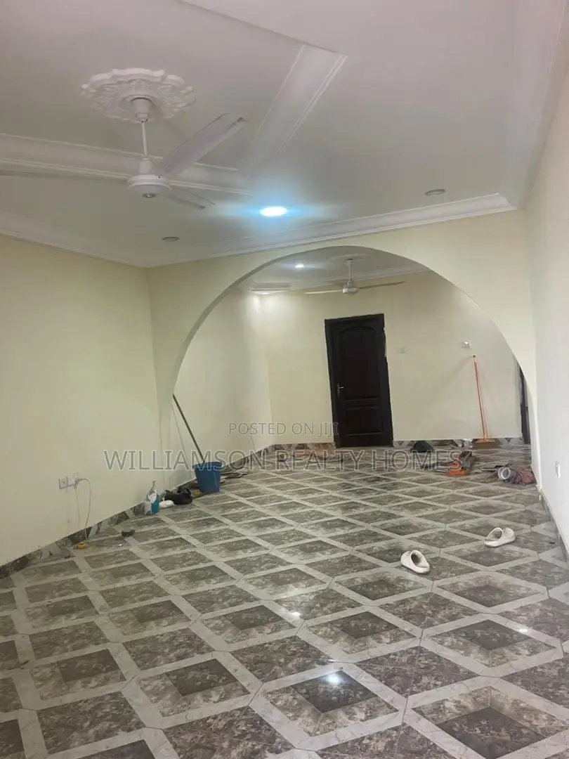 2bdrm Apartment in Community 18 Area, Spintex for rent