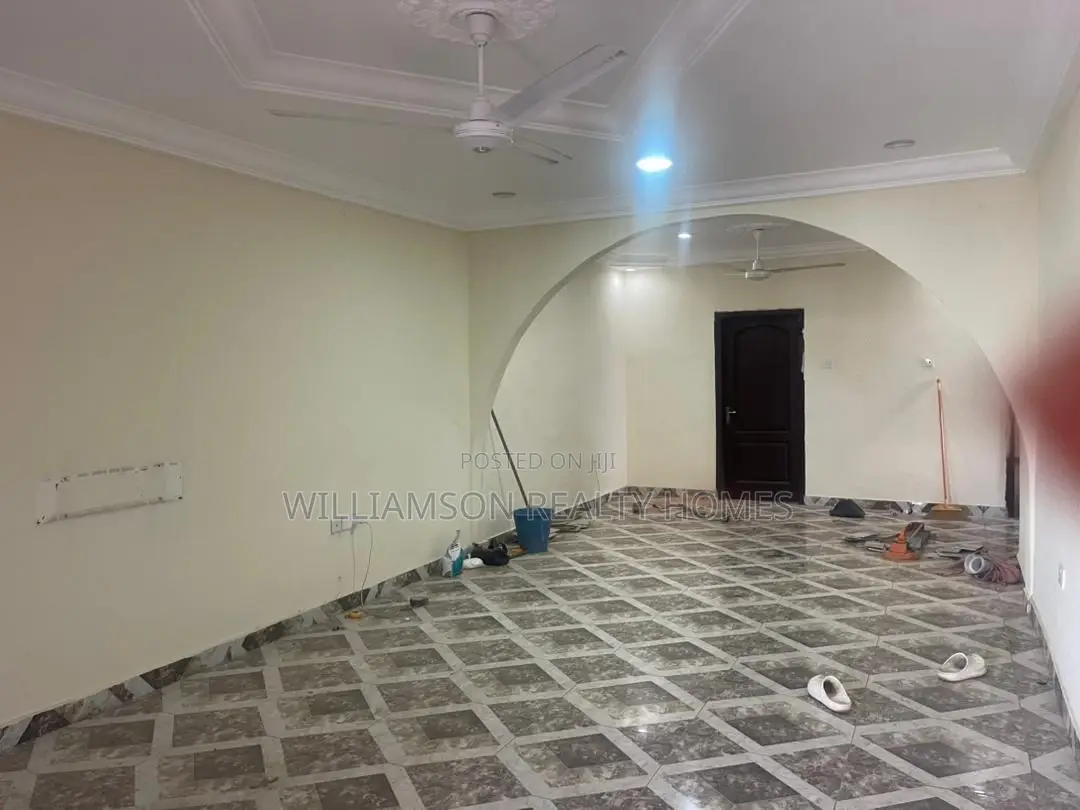 2bdrm Apartment in Community 18 Area, Spintex for rent