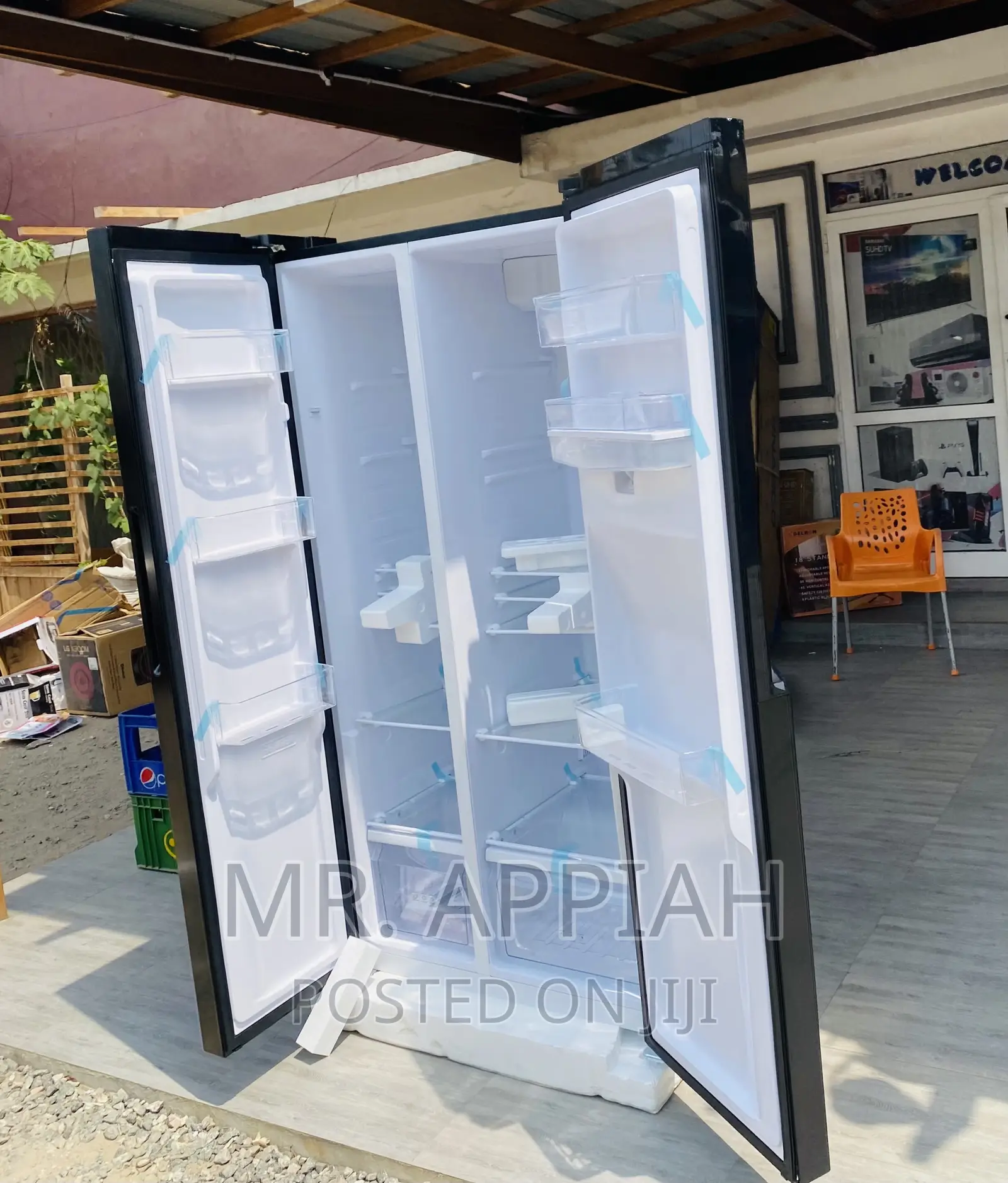 Well Design Nasco Fridge Nassb2-64s With Water Dispenser.