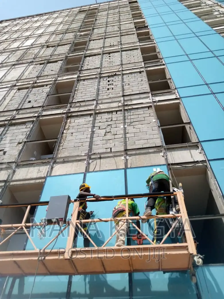 Man Lift Crane for Hiring
