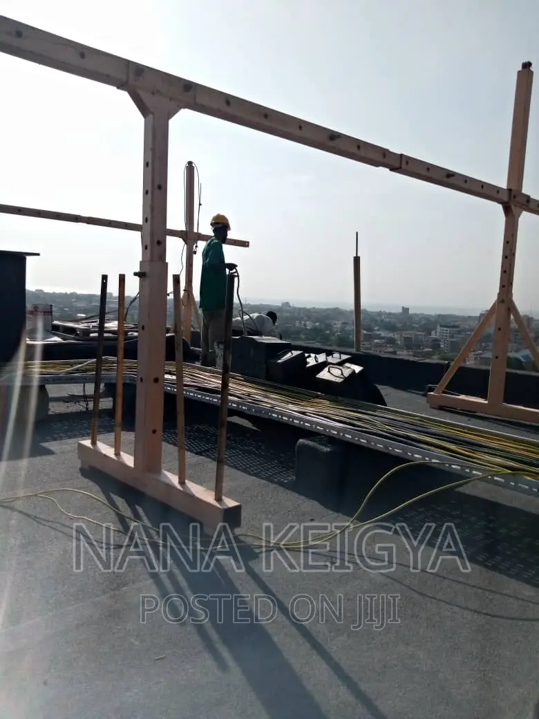 Man Lift Crane for Hiring
