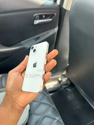 Apple iPhone 13 128 GB White