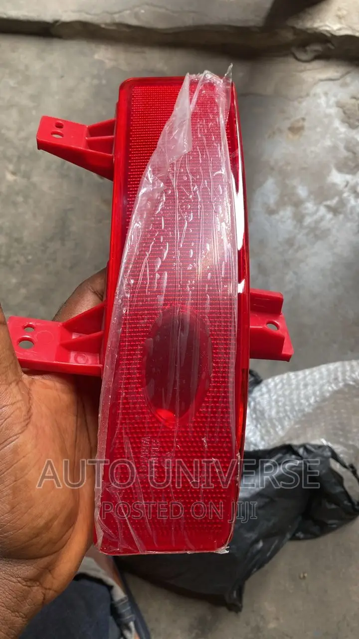 Honda CRV 2020 to 2022 Bumper Reflector