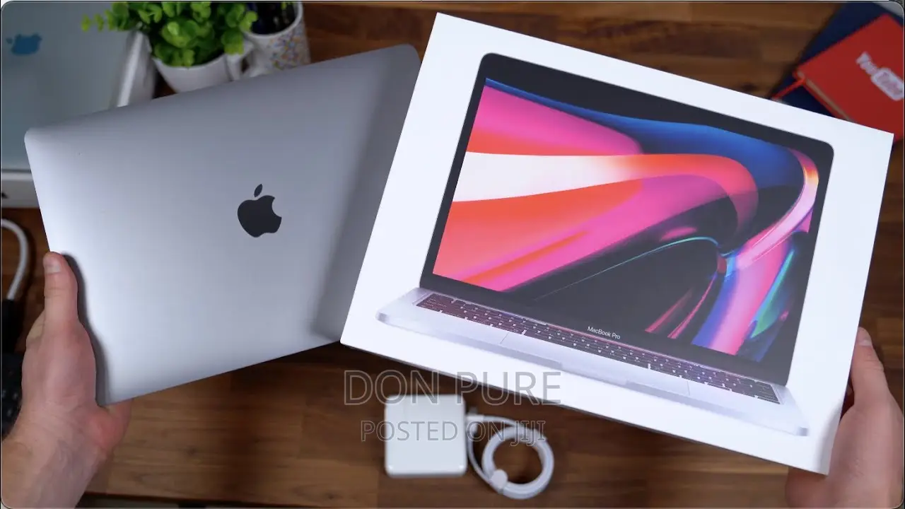 Laptop Apple MacBook 2017 16GB Intel Core I7 SSD 512GB