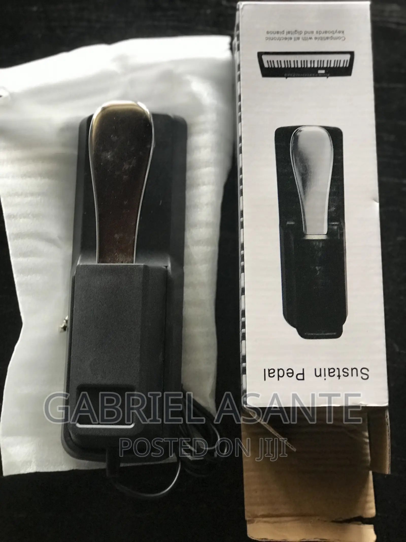 Sustain Pedal